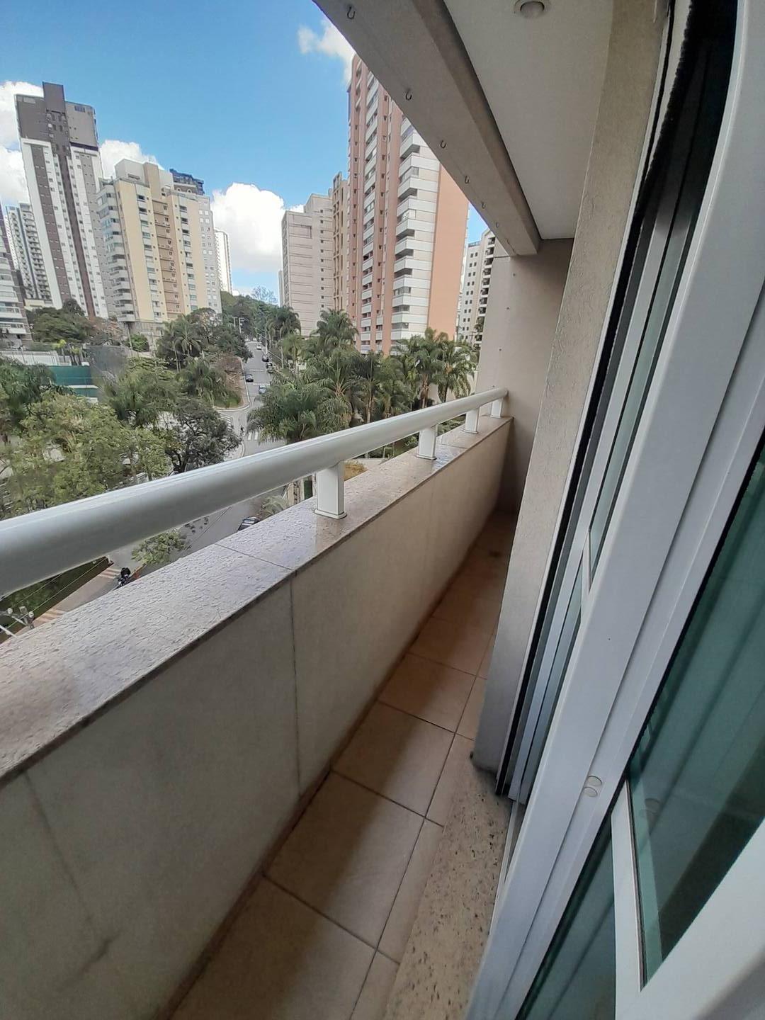 Apartamento à venda com 4 quartos, 162m² - Foto 19