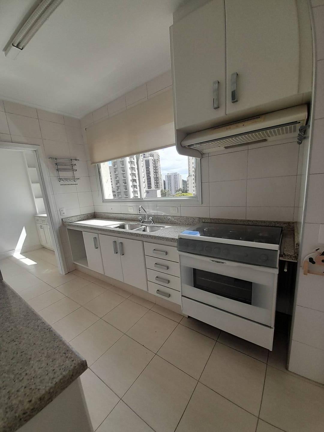 Apartamento à venda com 4 quartos, 162m² - Foto 32