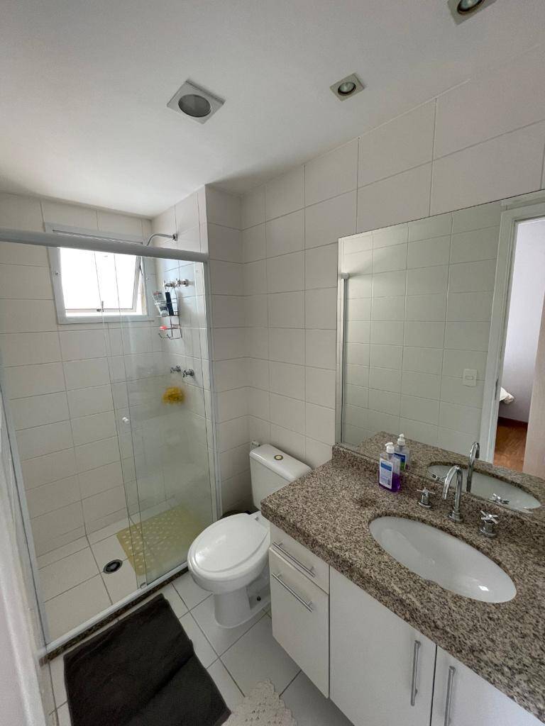 Apartamento para alugar com 3 quartos, 134m² - Foto 12