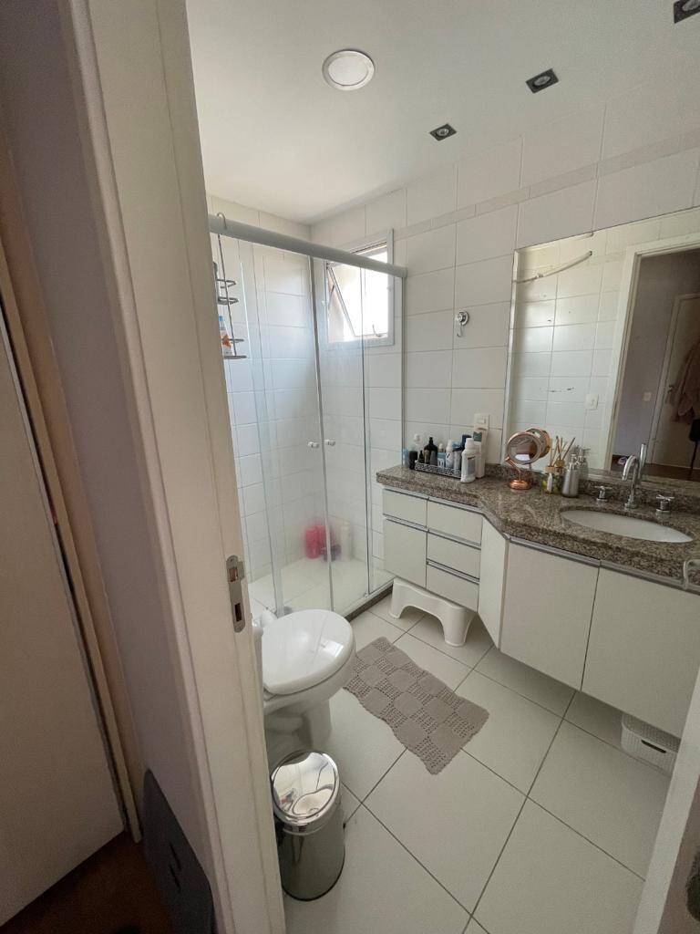 Apartamento para alugar com 3 quartos, 134m² - Foto 19