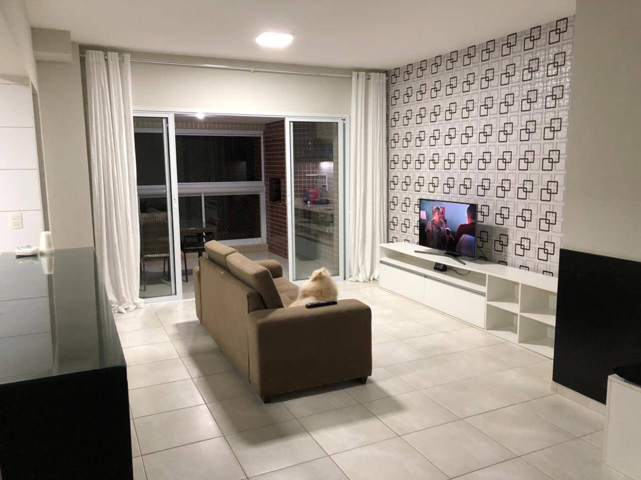 Apartamento à venda com 2 quartos, 79m² - Foto 1