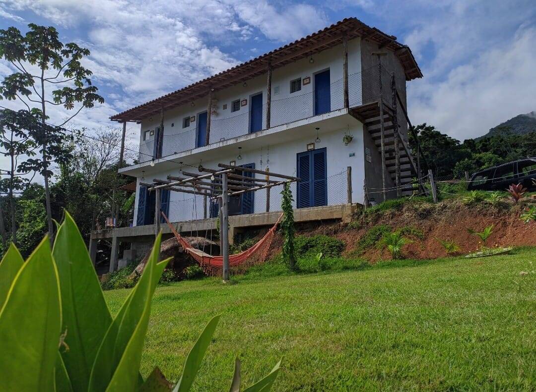 Casa à venda com 7 quartos, 600m² - Foto 1