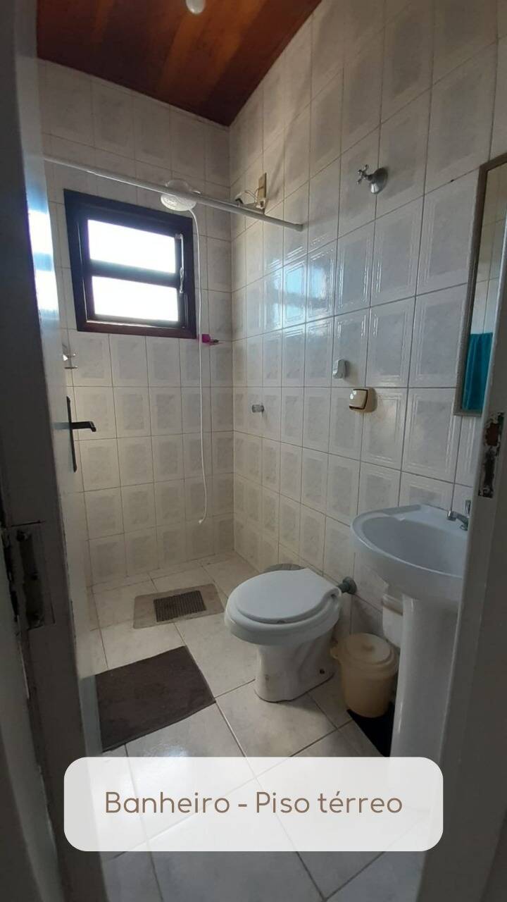 Casa à venda com 5 quartos, 168m² - Foto 5