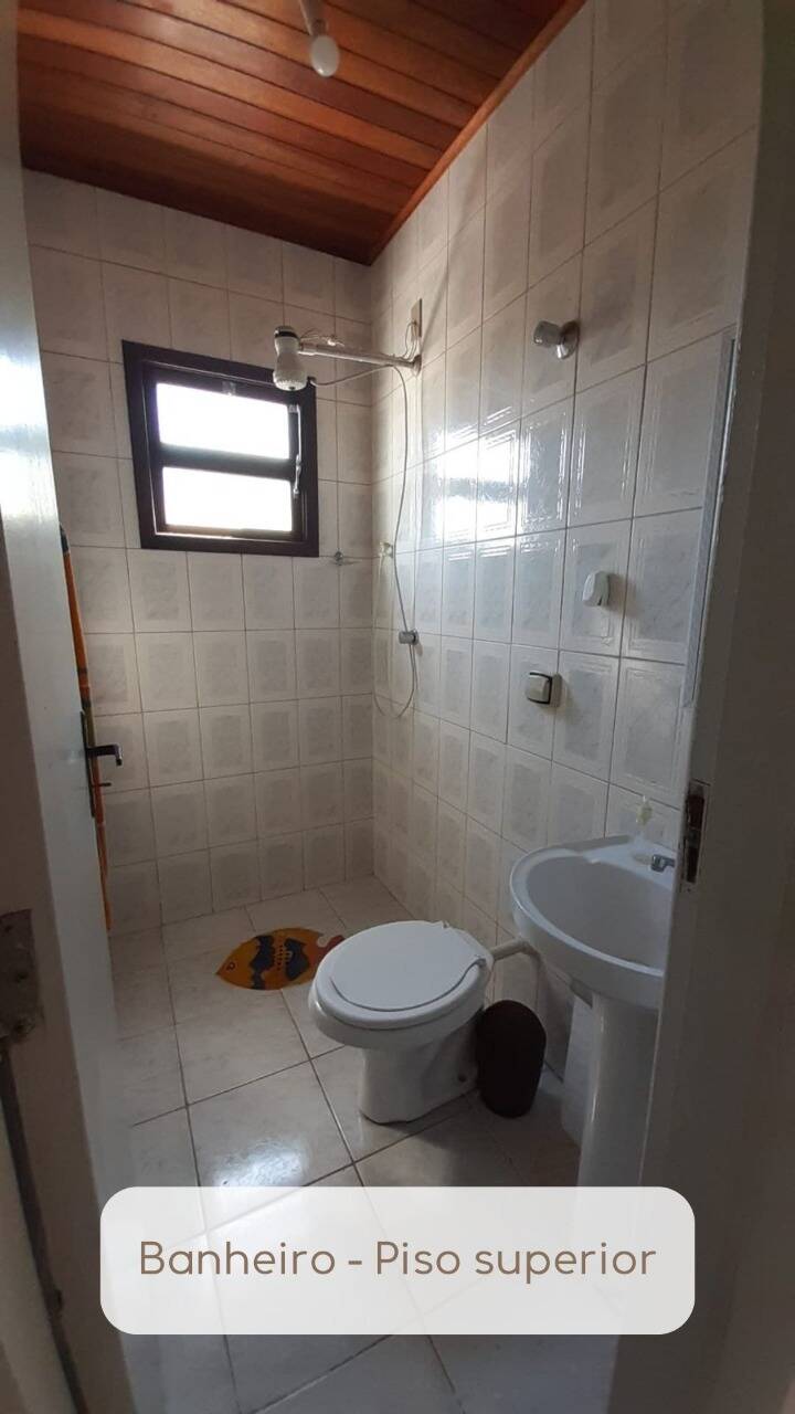 Casa à venda com 5 quartos, 168m² - Foto 11