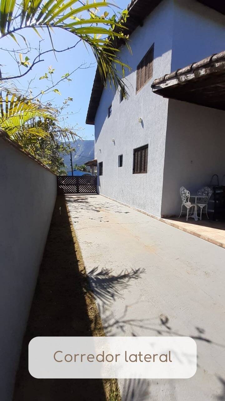 Casa à venda com 5 quartos, 168m² - Foto 19