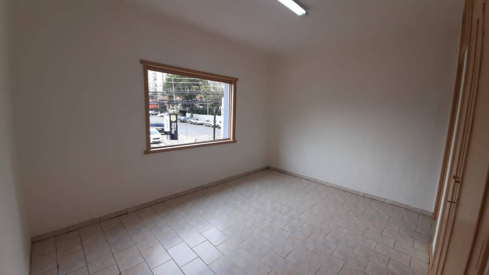 Casa à venda com 4 quartos, 250m² - Foto 6