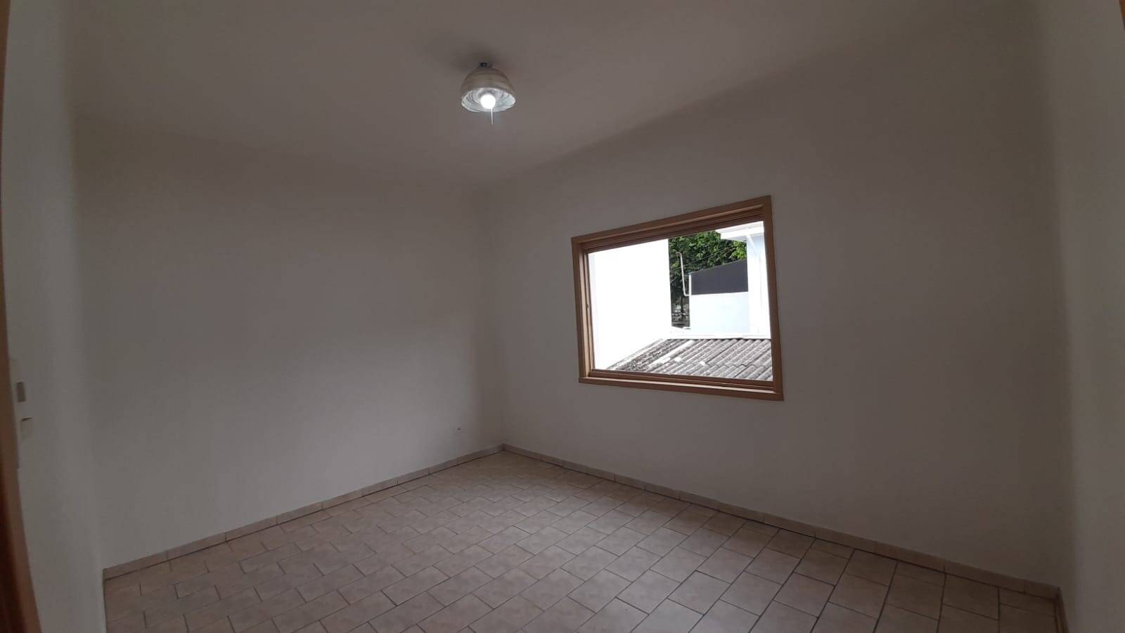 Casa à venda com 4 quartos, 250m² - Foto 12