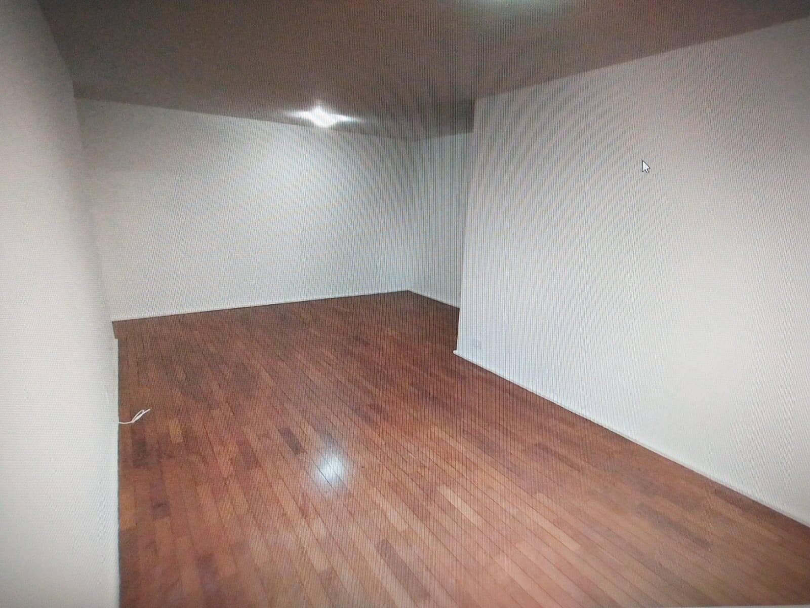 Apartamento para alugar com 3 quartos, 110m² - Foto 1