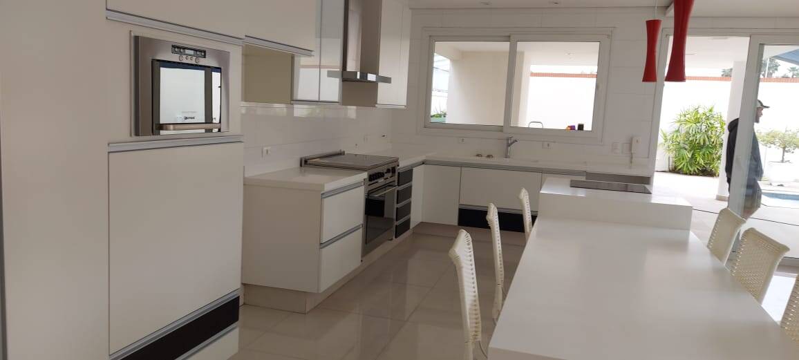 Casa à venda com 4 quartos, 580m² - Foto 28