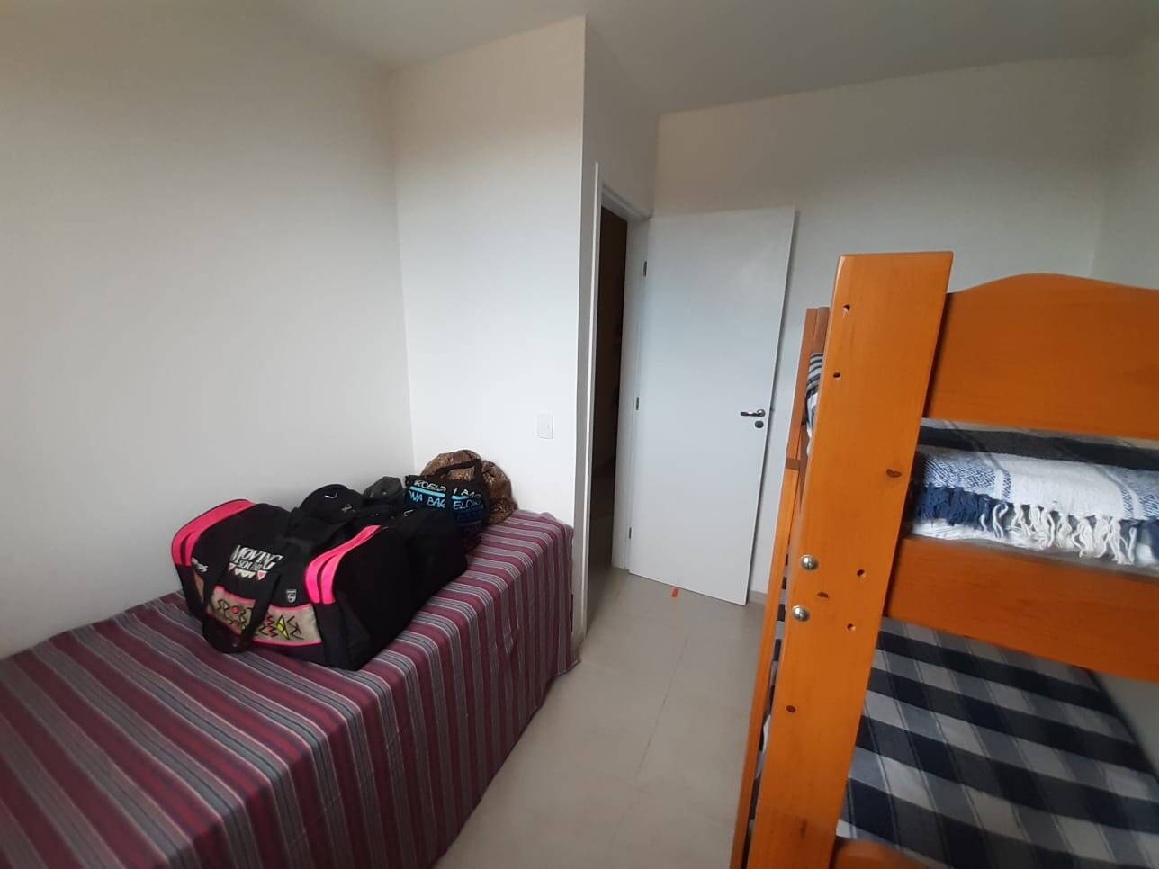 Casa à venda com 3 quartos, 100m² - Foto 5