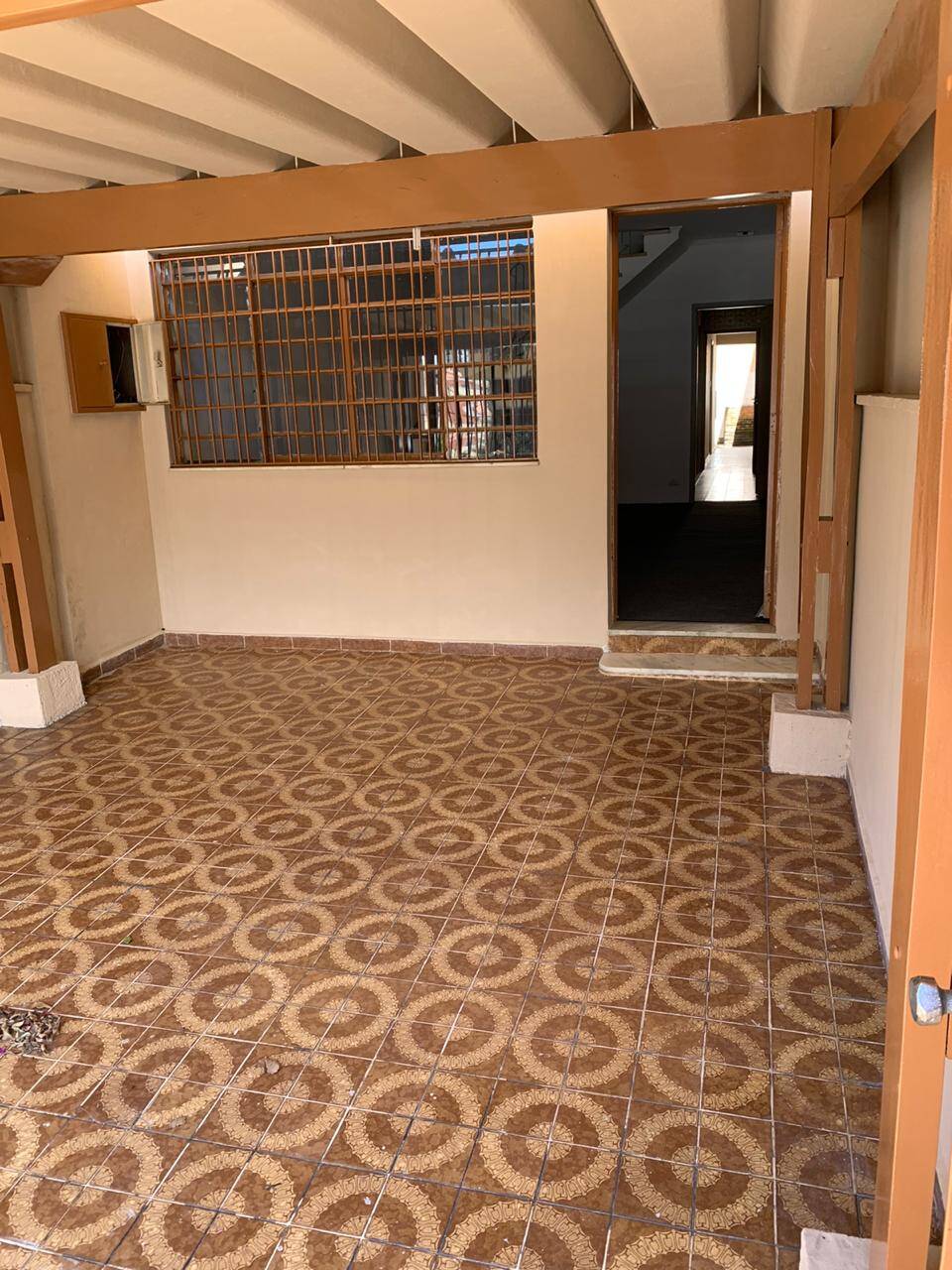 Casa à venda com 3 quartos, 144m² - Foto 1