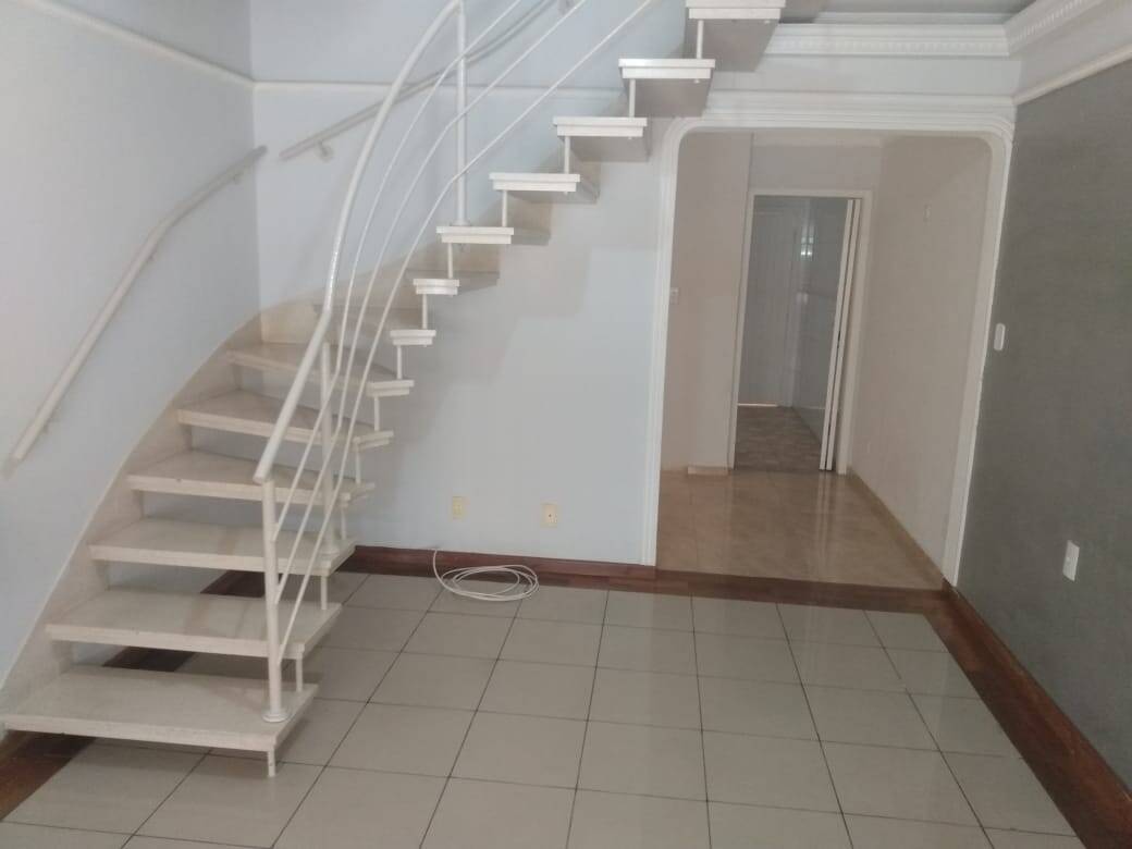 Casa à venda com 2 quartos, 142m² - Foto 10