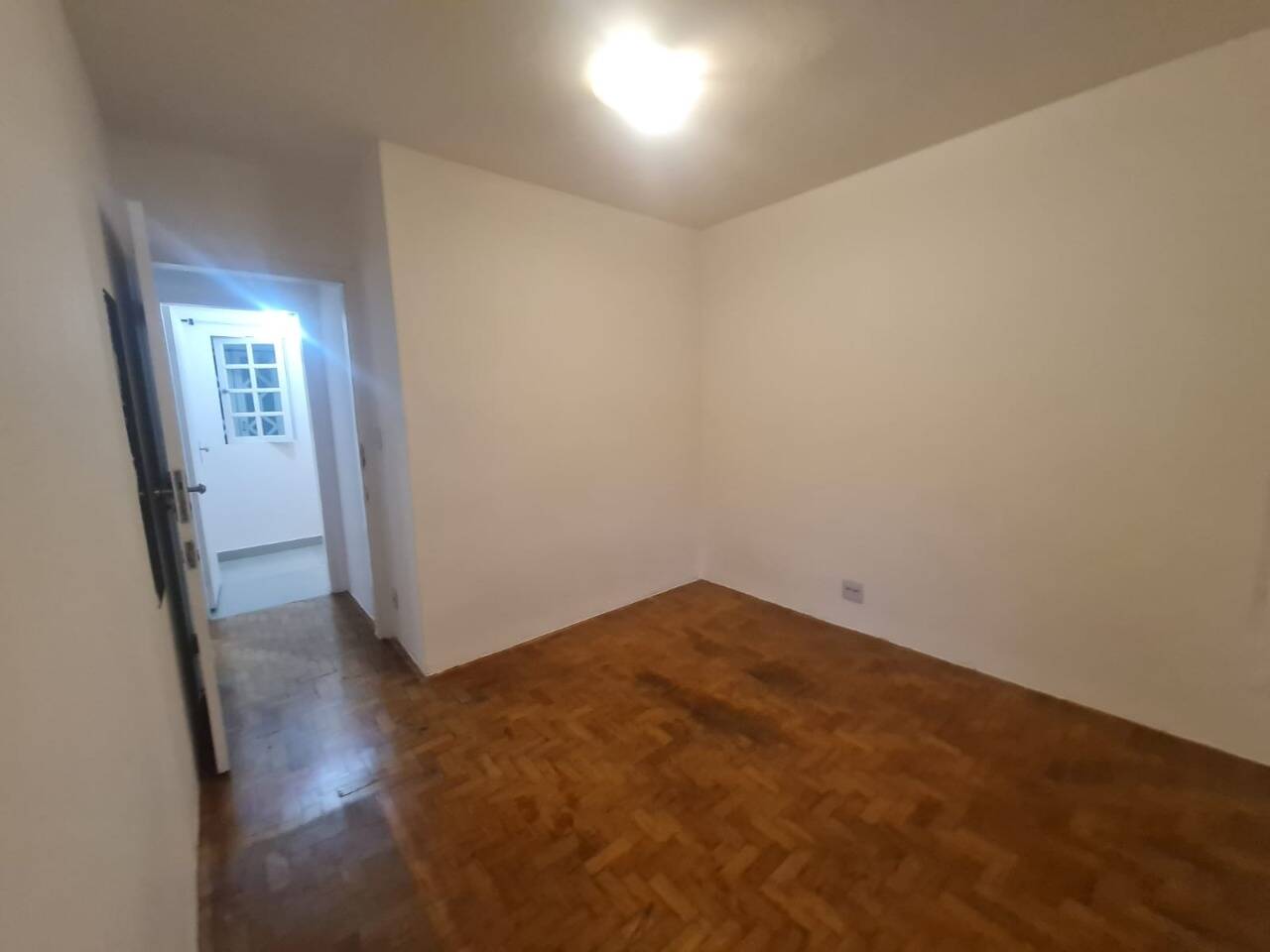 Apartamento à venda com 2 quartos, 56m² - Foto 8