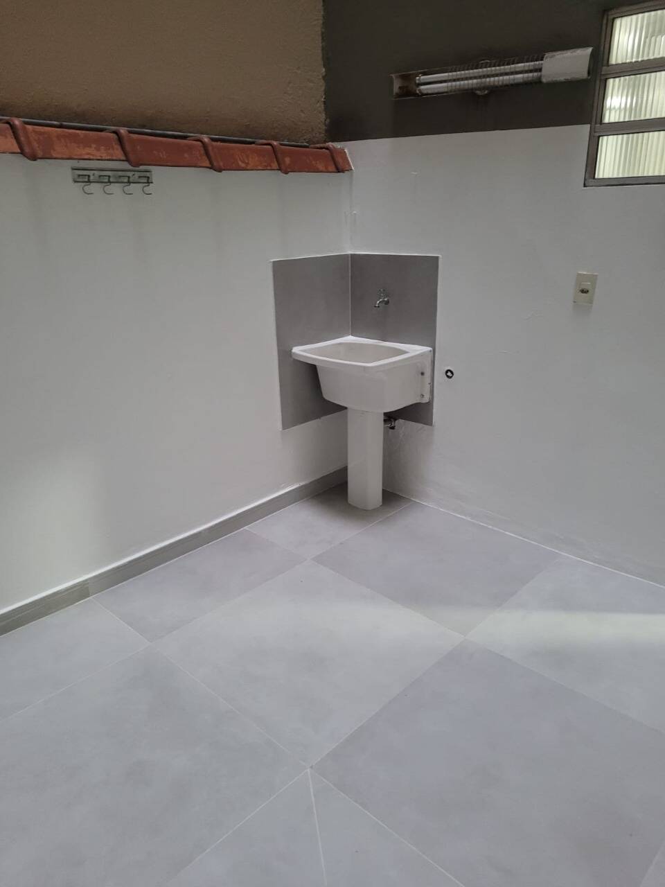 Apartamento à venda com 2 quartos, 56m² - Foto 18