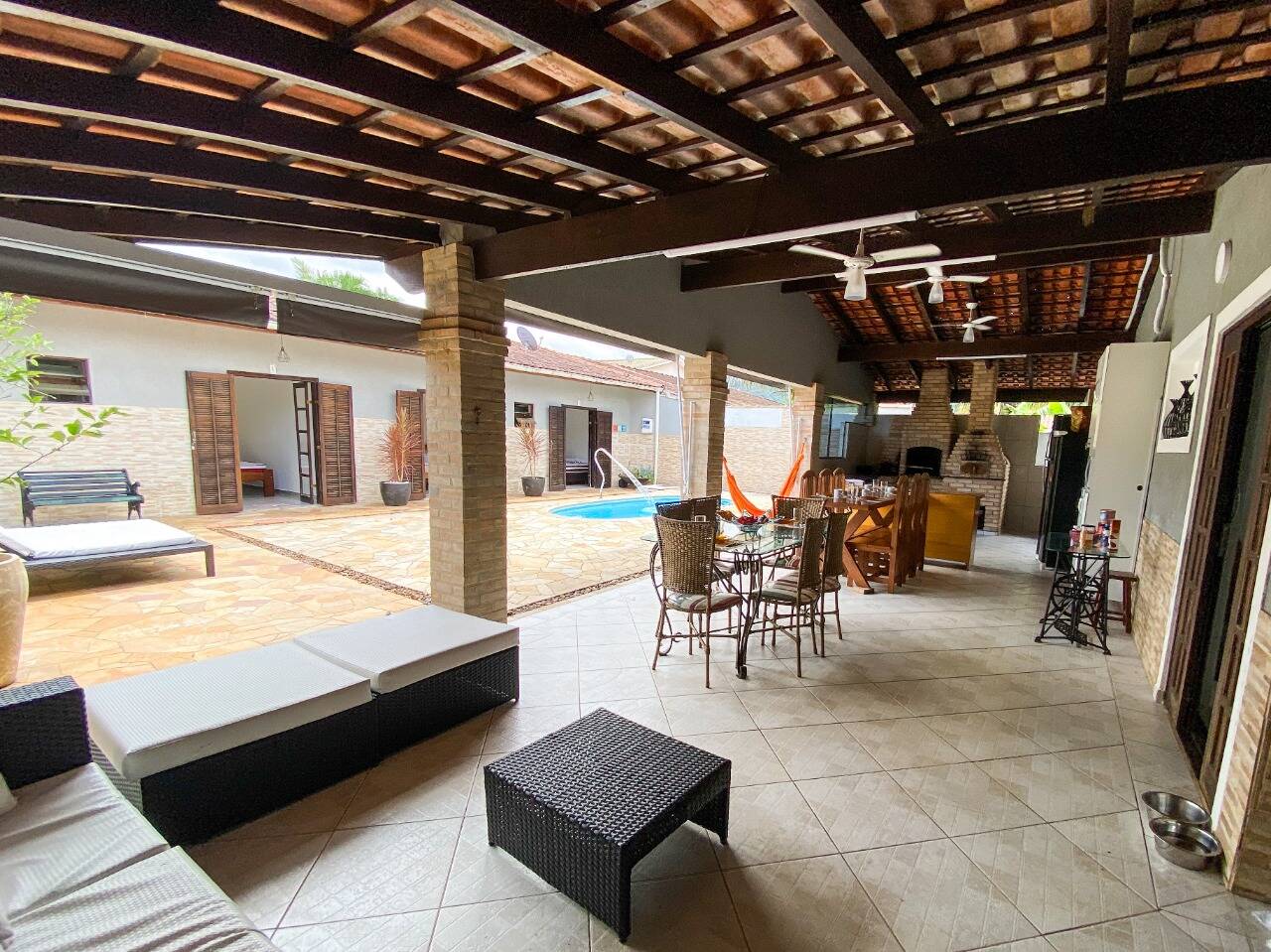 Casa à venda com 5 quartos, 300m² - Foto 5