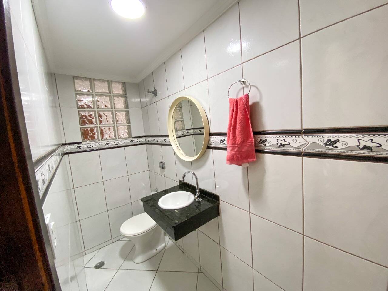 Casa à venda com 5 quartos, 300m² - Foto 33