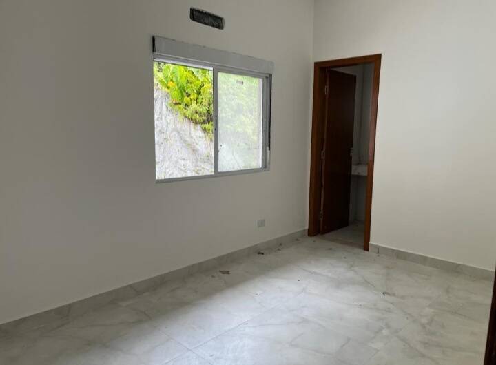 Casa à venda com 3 quartos, 120m² - Foto 11