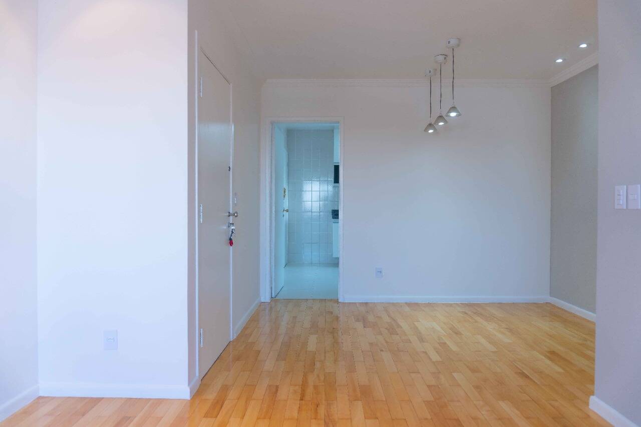 Apartamento à venda com 3 quartos, 95m² - Foto 10