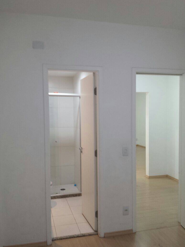 Apartamento à venda e aluguel com 3 quartos, 101m² - Foto 9