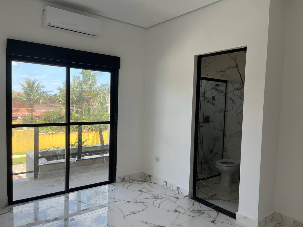 Casa à venda com 3 quartos, 135m² - Foto 11