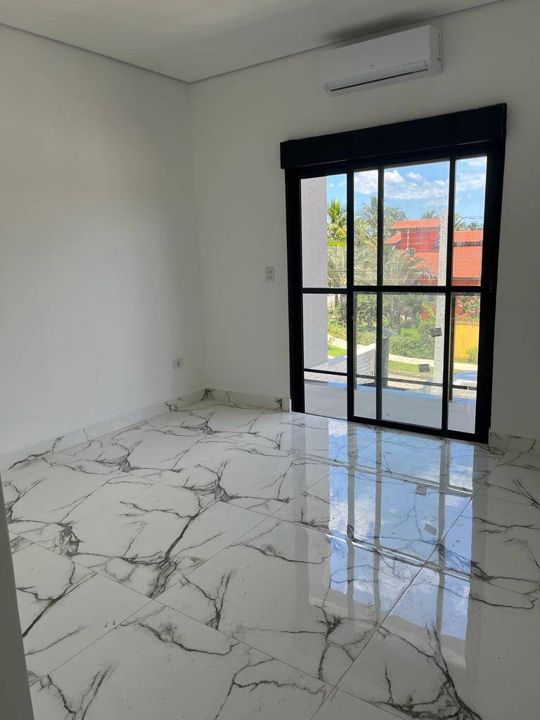 Casa à venda com 3 quartos, 135m² - Foto 12