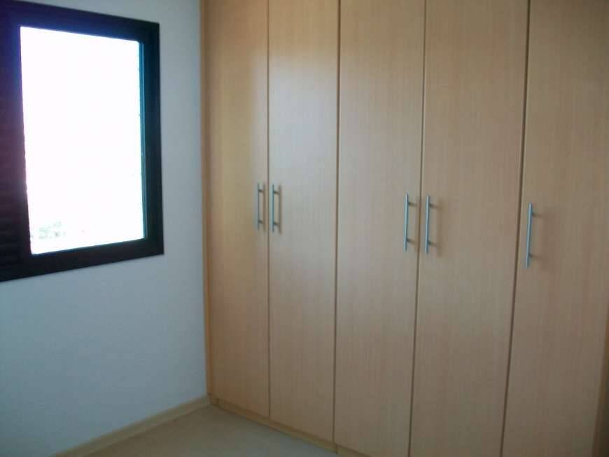 Apartamento à venda com 3 quartos, 84m² - Foto 9