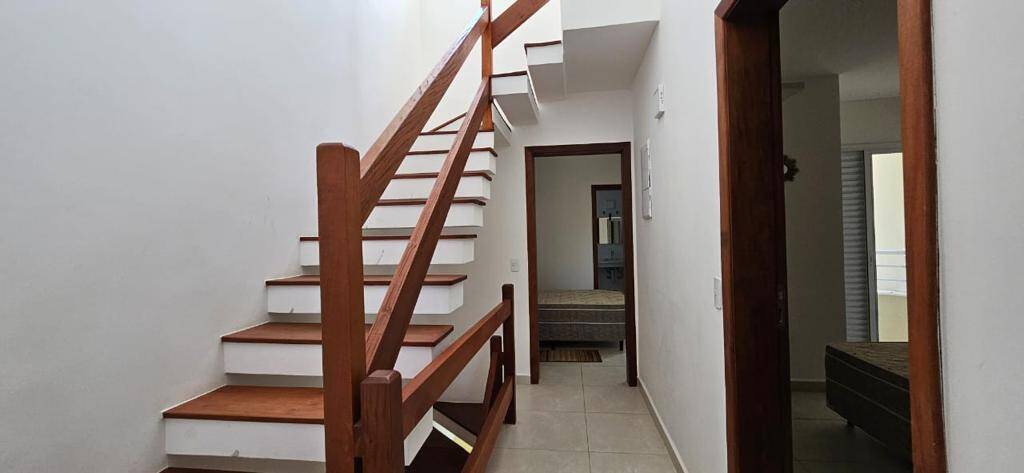 Casa à venda com 4 quartos, 120m² - Foto 8