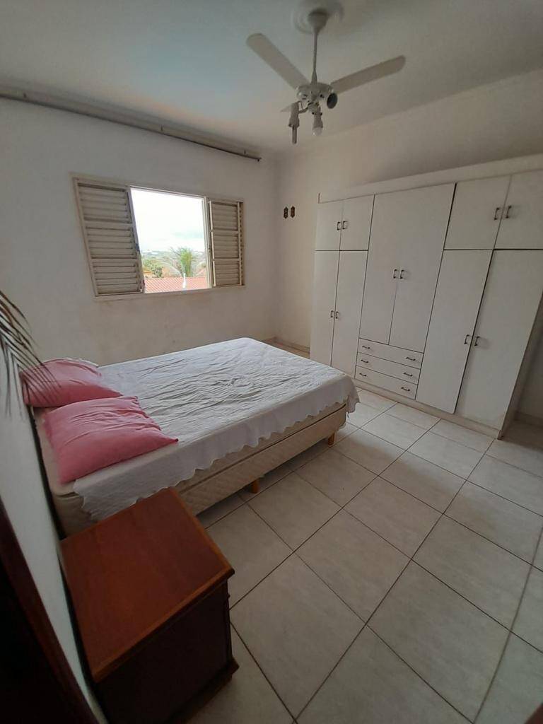 Casa à venda com 3 quartos, 250m² - Foto 20