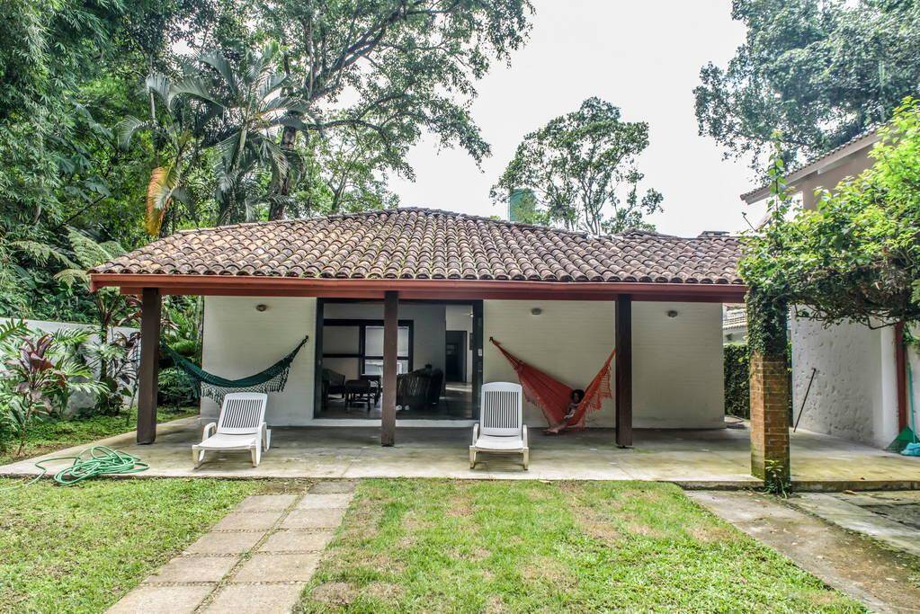 Casa à venda com 4 quartos, 300m² - Foto 7