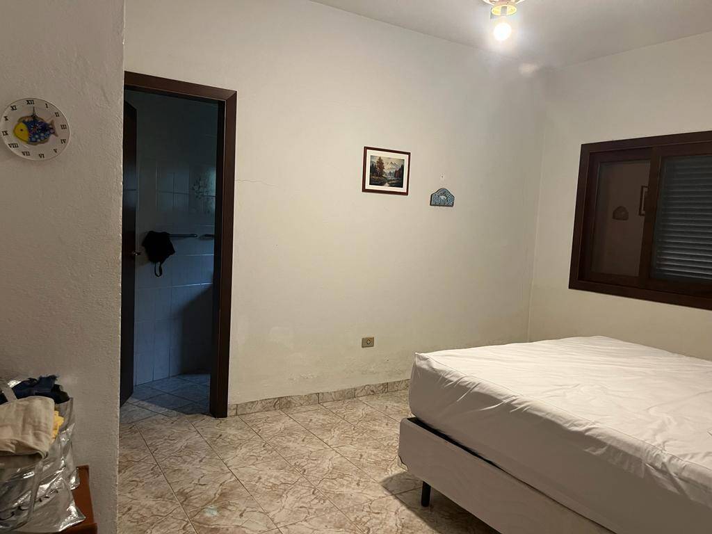 Casa à venda com 6 quartos, 300m² - Foto 5