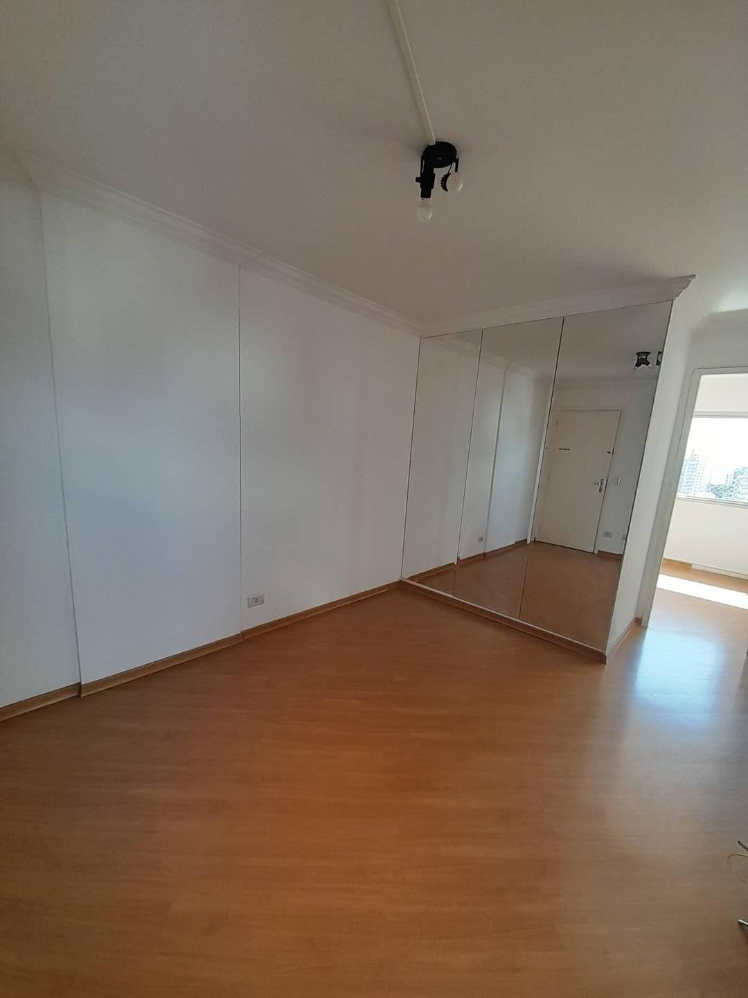 Apartamento à venda com 2 quartos, 50m² - Foto 1