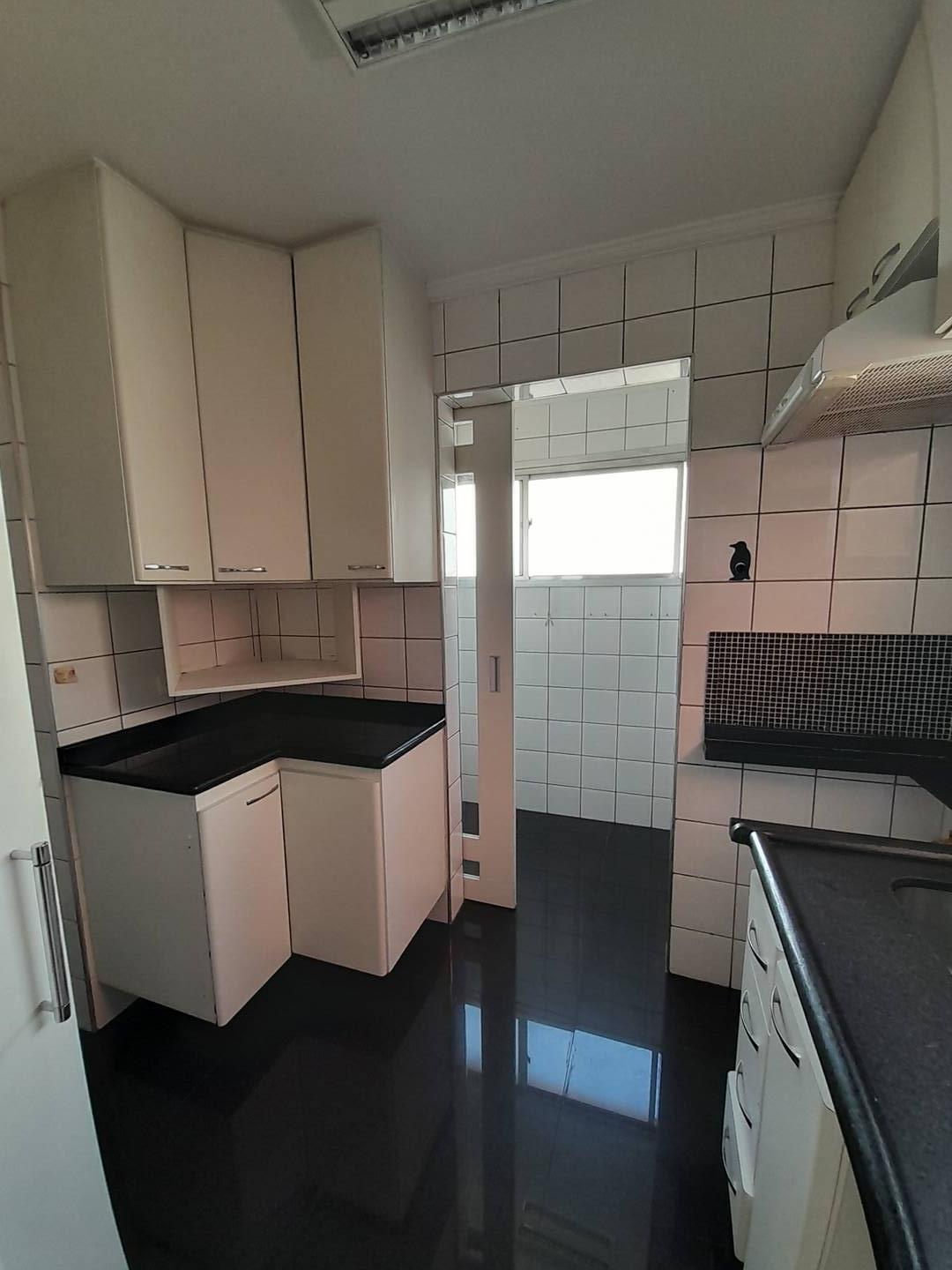 Apartamento à venda com 2 quartos, 50m² - Foto 4