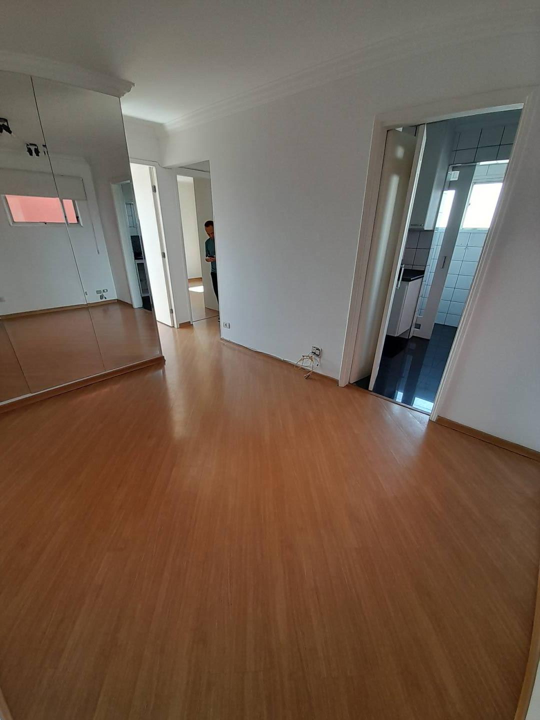 Apartamento à venda com 2 quartos, 50m² - Foto 13