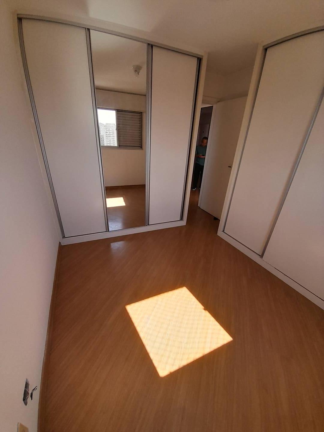 Apartamento à venda com 2 quartos, 50m² - Foto 18