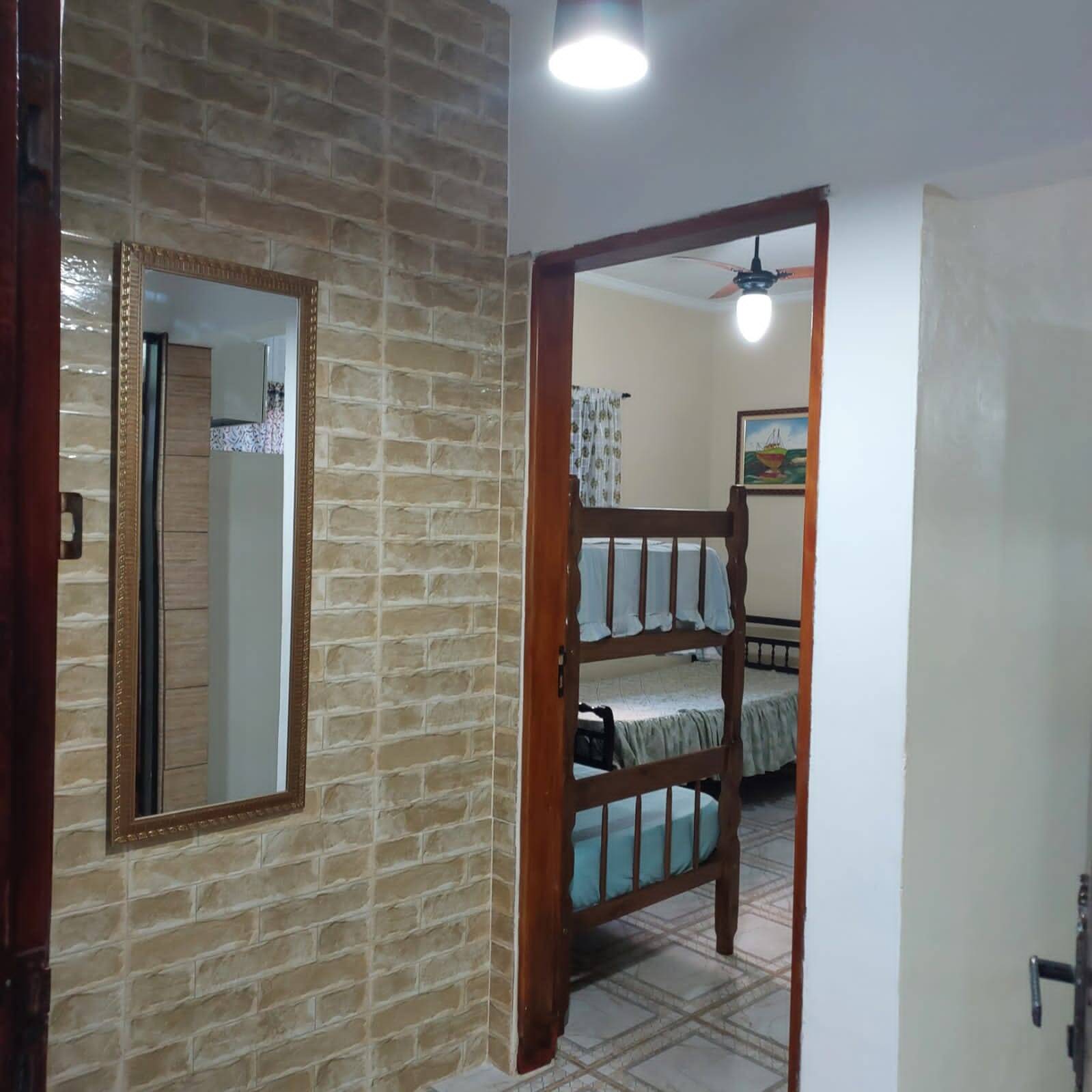 Casa à venda com 2 quartos, 130m² - Foto 14