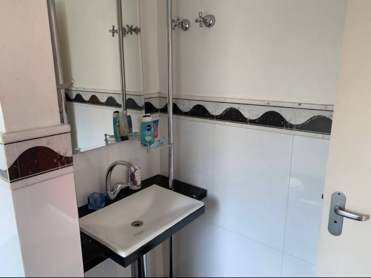 Apartamento para alugar com 3 quartos, 150m² - Foto 14