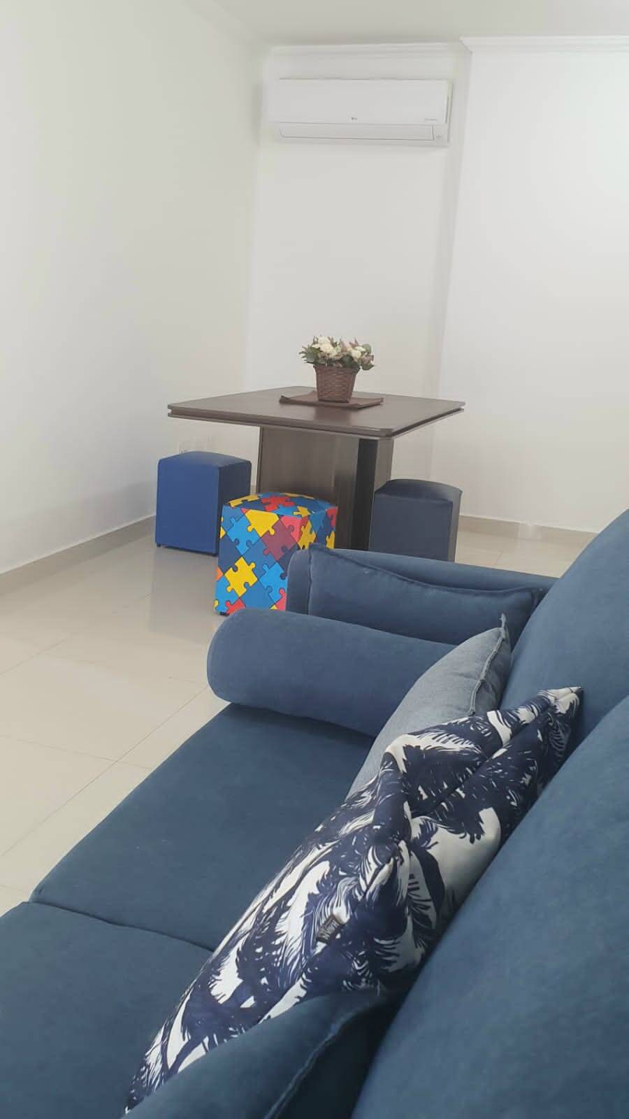 Apartamento à venda com 2 quartos, 80m² - Foto 3