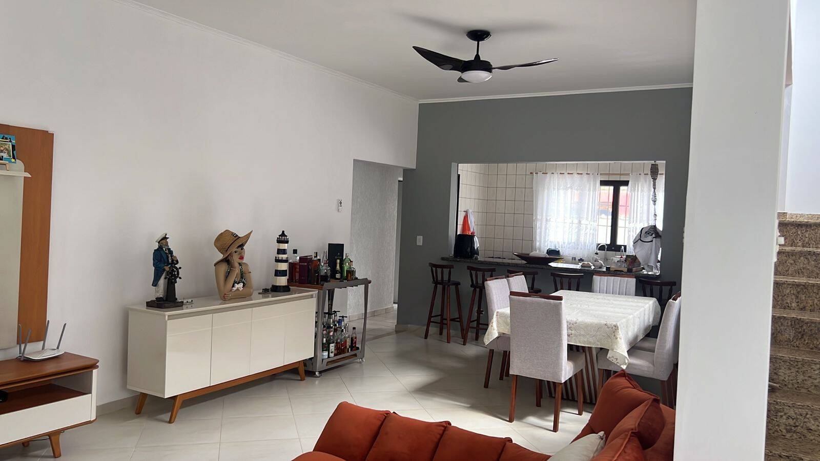 Casa à venda com 6 quartos, 650m² - Foto 13