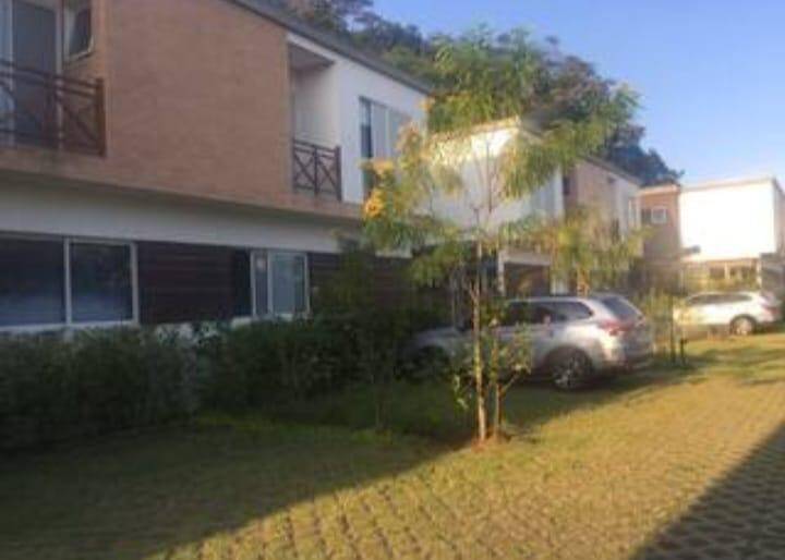 Casa à venda com 4 quartos, 140m² - Foto 5