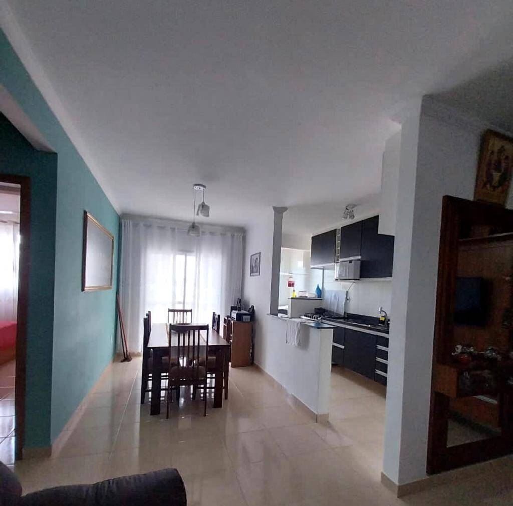 Apartamento à venda com 2 quartos, 72m² - Foto 5