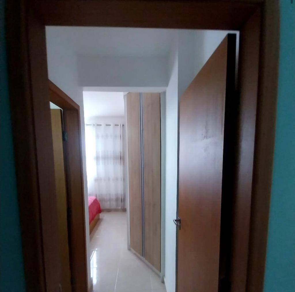 Apartamento à venda com 2 quartos, 72m² - Foto 17